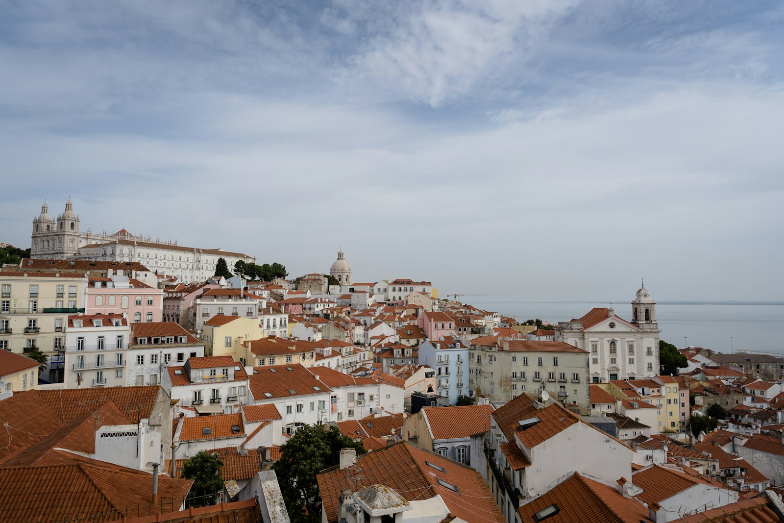 Lisbon Alfama Guest Room